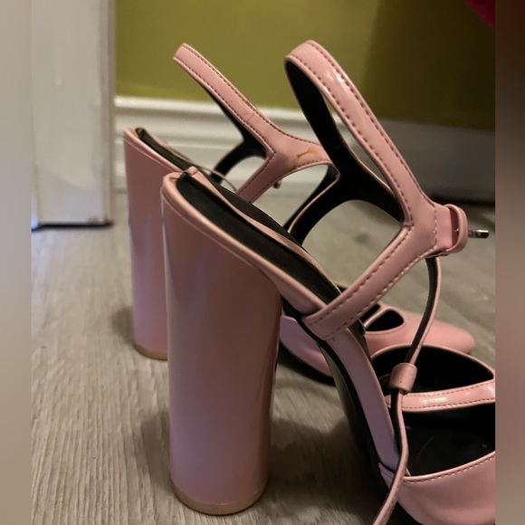 Zara cute heels - Picture 2 of 3